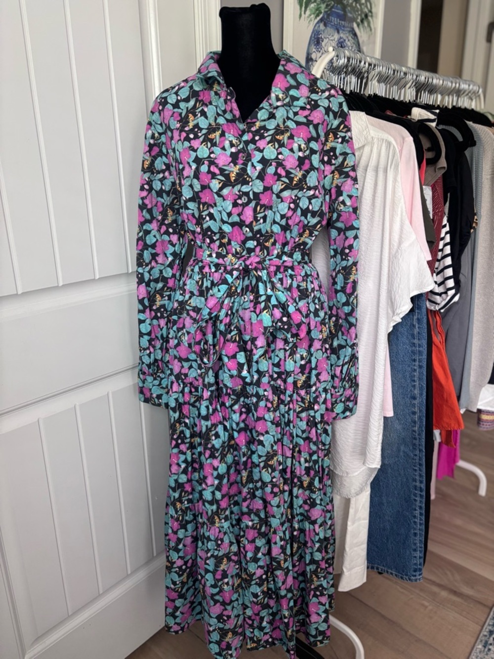 Roller Rabbit Pink & Teal Floral Puff-Sleeve Manusa Sonora Poplin Maxi Dress - Picture 3 of 6